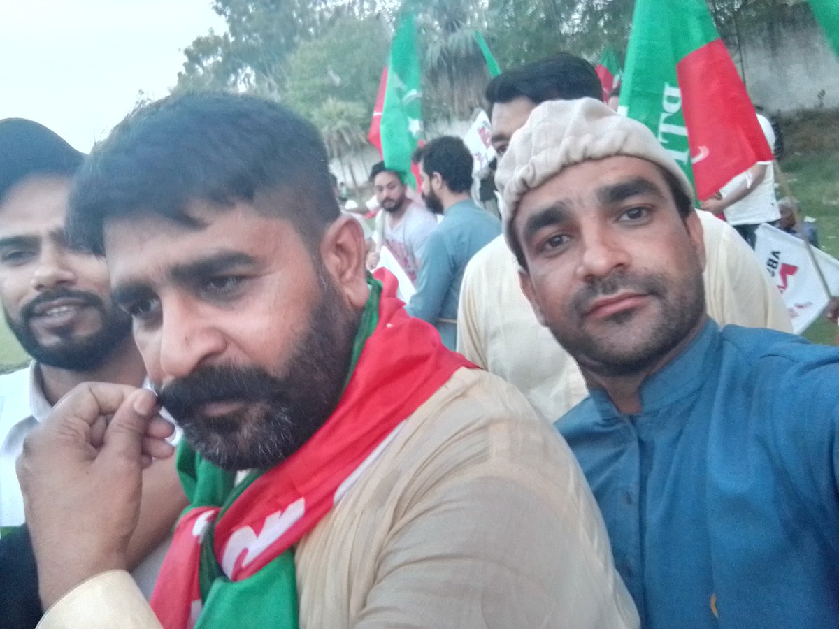 MeharAzharAli4's tweet photo. https://t.co/b4NPSiQYzO