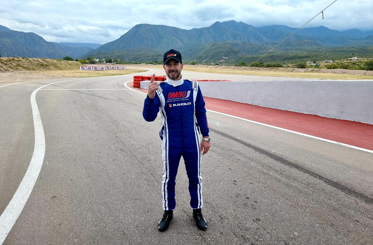 cesarsantomauro's tweet photo. No es para menos el de Las Parejas, Santa Fe hace el 1,es su primera Pole en 145 Carreras dentro del @prensatn @leo_carducci se llevó lo mejor de la Tarde en C3 y sueña con una gran final mañana. https://t.co/Q3tTE27uv0