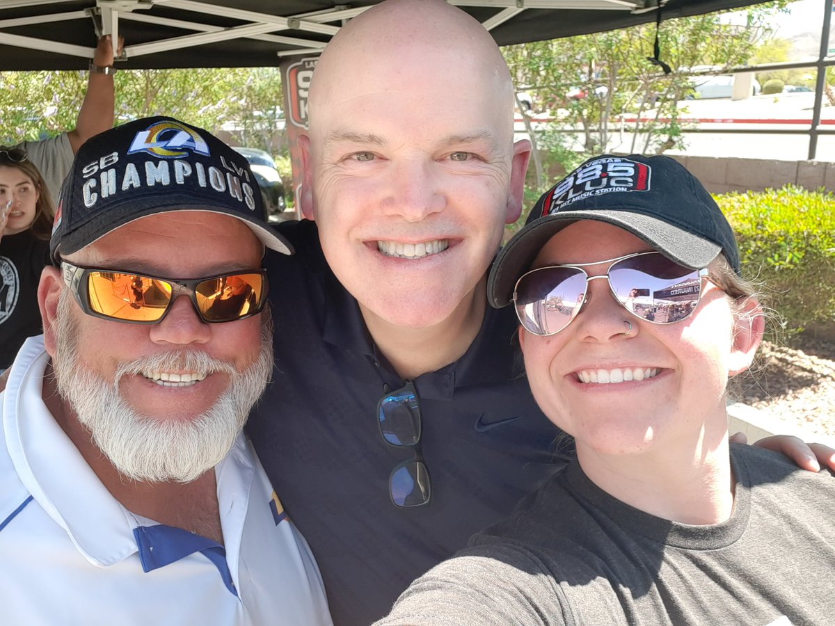 WVanderleest's tweet photo. Hanging out with @chetbuchanan, @producermaddie, and Farhan Naqvi at the opening of his new Henderson office. I ❤ The Morning Zoo and The Chet Buchanan Show with @RadioKayla on @985KLUC and the @Audacy app. #P1D1AF #TheFirstNumberOne https://t.co/dQMMWcFq85