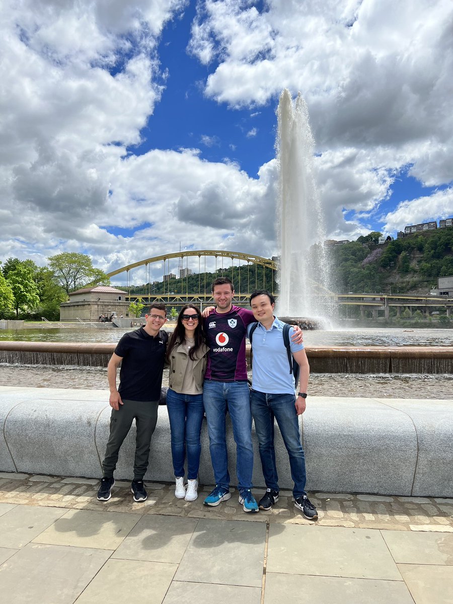 PamelaGarciaPul's tweet photo. @FowlerFellows #weekend in #pittsburgh in search of #knowledge #runspiration #collegiatecommunity and #adventure Thank you  @Hrsheysportsdoc @VolkerMusahl Dr. Anil Ranawat &amp; Dr. David Flanigan https://t.co/9WrxTOOKFW