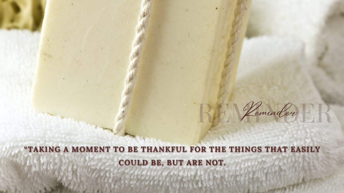 ComfyHomeTowels's tweet photo. “Taking a moment to be thankful for the things that easily could be, but are not.
For more towel sets and colors check our Amazon store 

Link in bio 
https://t.co/RGp6AZRcUL https://t.co/JZr1yCp2ts