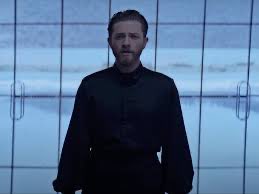 GRaryRay's tweet photo. #aze just makes me want a Bond theme from David Bowie, and I know that’s impossible now , but … #Eurovision https://t.co/Gyn4iumjgS
