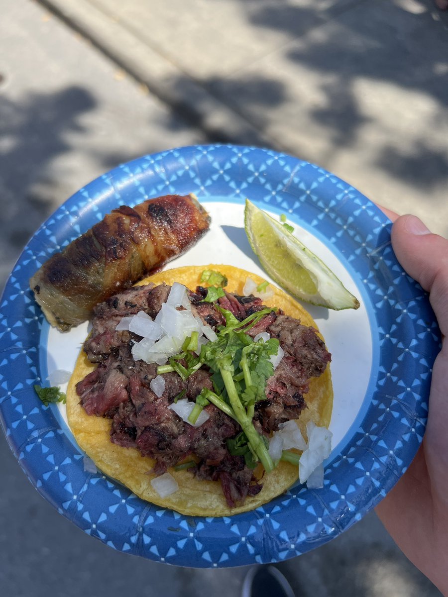 77Hyde's tweet photo. Update: it’s just a jalapeño popper 🙄 https://t.co/qN4gVhiB4H