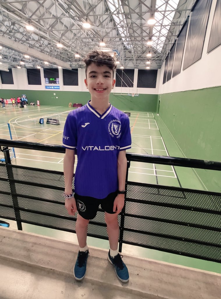 BadmValladolid's tweet photo. 🏆 | ¡ORO y ESPECTÁCULO!

Otro gran sábado de bádminton por tierras norteñas ✌️

#TTRPolaLavianaS11S17 💥

🥇 IM S11: Diego Muñoz
5⃣º IM S17: Samuel Muñoz

#TTRVitoriaS15S19 🔝

5⃣º IM S15: Iker Bartolomé
🥉 DM S15: Iker Bartolomé - Isaac Martín (CBLaguna)

#CORAZÓNPucelano💜 https://t.co/8jXFemQBsd