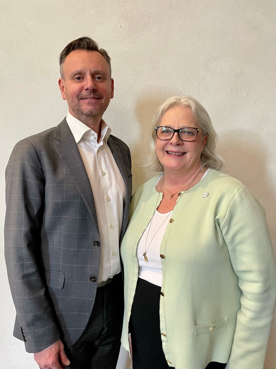 Här är Borgerligt alternativs nya styrelse. Stort tack Annette och den avgående styrelsen. Nu tar vi nya tag med arvet och framtiden som utgångspunkt. BA en partipolitiskt obunden nomineringsgrupp som verkar för tro och tradition i Svenska kyrkan! Den öppna folkkyrkan i rörelse!