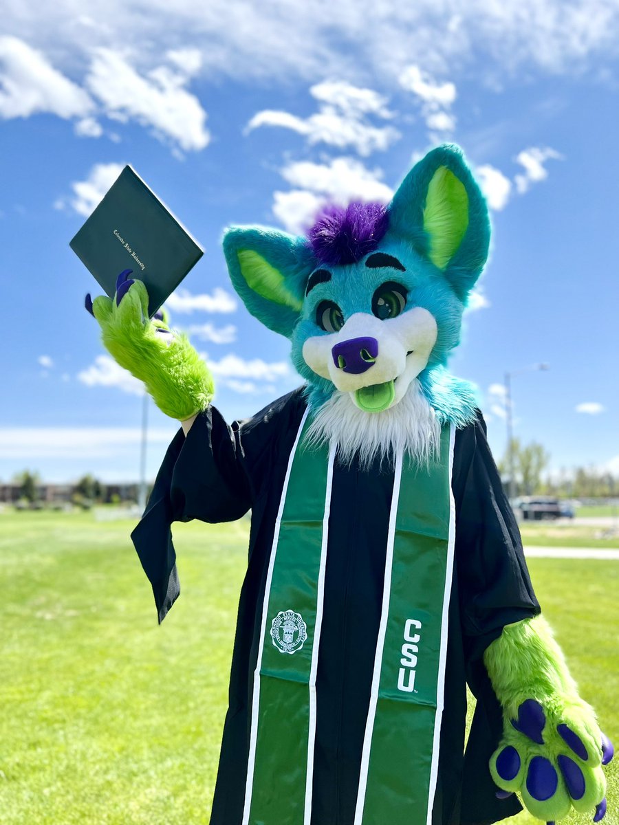 RocketWolfski's tweet photo. Got my master’s degree yesterday :D https://t.co/70oLvWMGUv