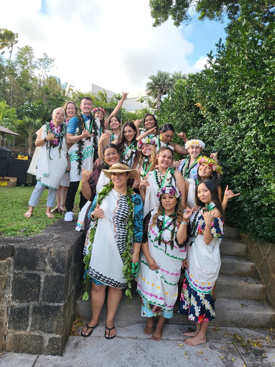 SpEdRecruitment's tweet photo. Our @uhmanoacoe Convocation is my favorite day of the year! We celebrate all the newly licensed #speducators!!! This event is personalized & fun because you can really see the love & friendships built within each cohort, even online during the pandemic <3 Congrats class of 2022! https://t.co/OI4TwQEQOq