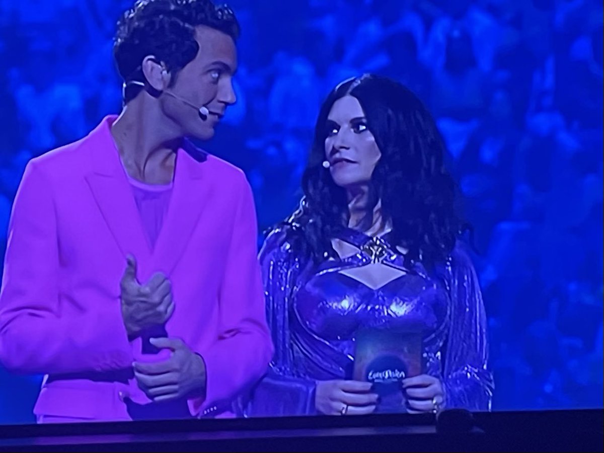 MattHighton's tweet photo. Been bugging me all night who the presenter reminds me of. Turns out it was Agatha all along!#Eurovision https://t.co/gsR6yB8EHI