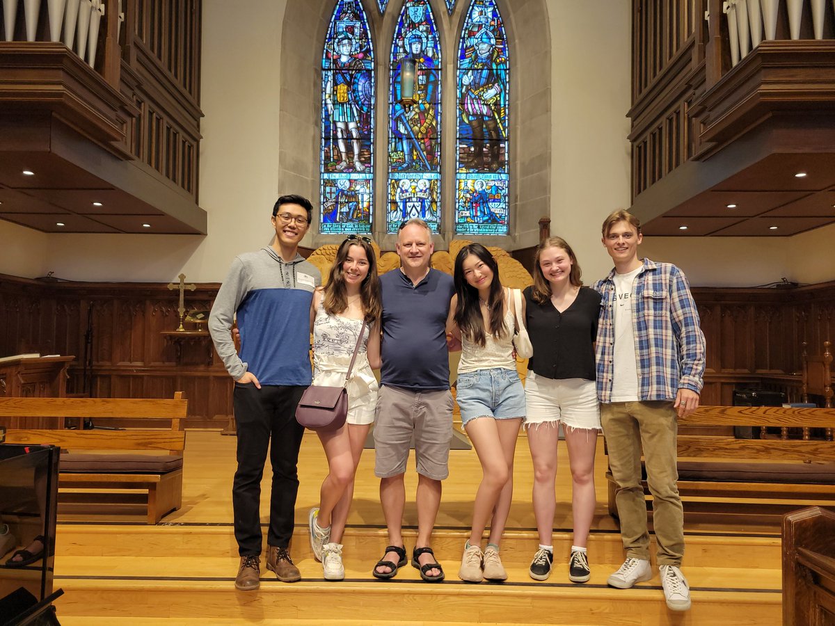 Appleby_Rev's tweet photo. So blessed to get a photo with Chapel Prefects past and present #applebyhoco #applebychapel #appleby https://t.co/i83TP2WPjr