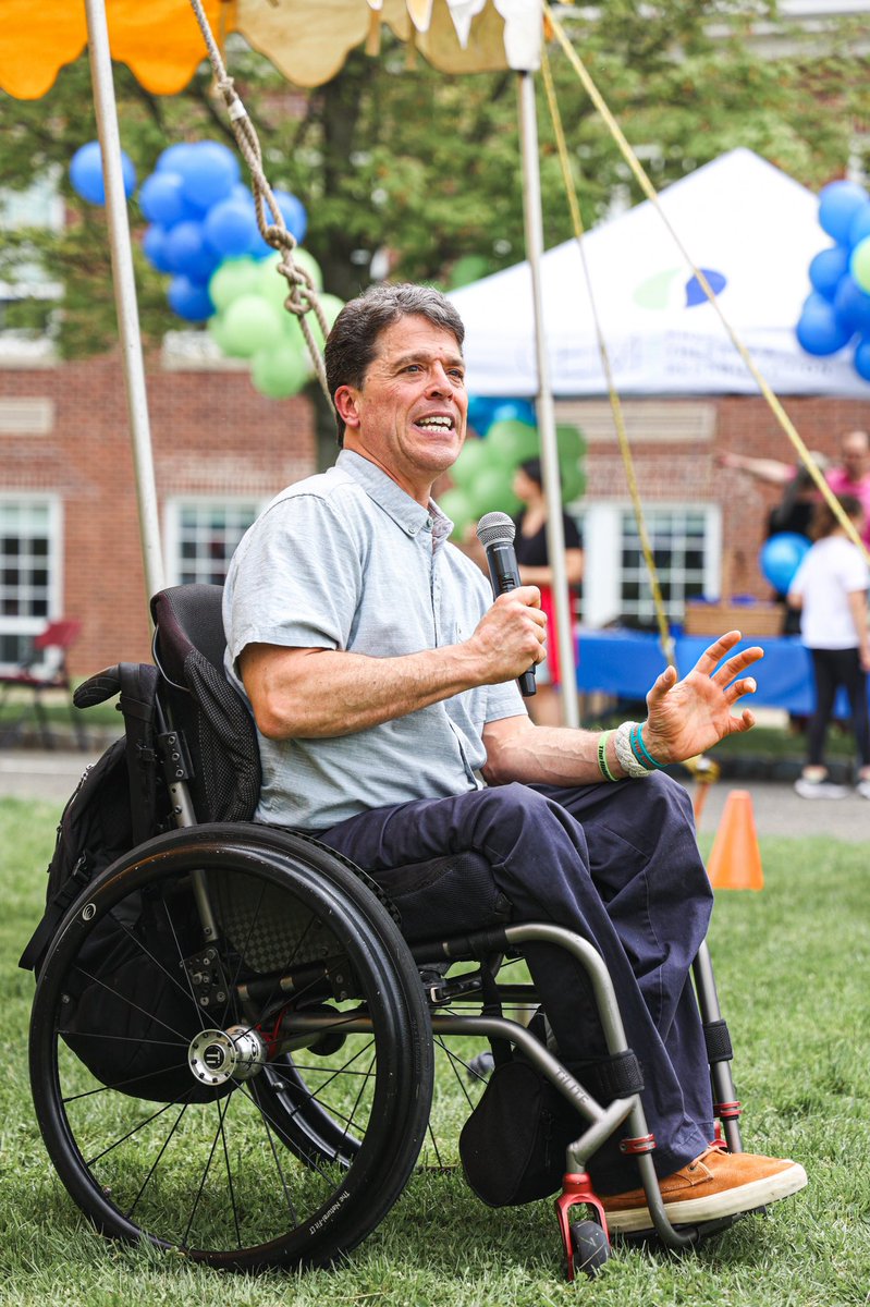 Fmaur_DSS's tweet photo. What a great day for Verona and Cedar Grove Public Schools at the Mental Wellness Festival. Families joined together to explore self care vendor tables while listening to an inspirational presentation by Scott Chesney. https://t.co/cJ0q5Z09bZ
