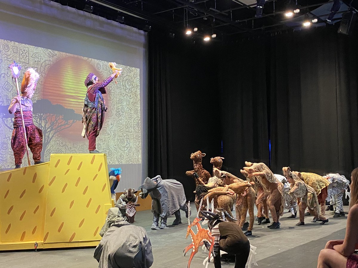 LMS_AP's tweet photo. Unbelievable performance of The Lion King today at Loiederman Middle School!  Thank you to @RobynPaley, Ms. Ostrega and the many parent and teacher volunteers for creating this beautiful production.  The kids were fantastic!!!! @LMSARTS https://t.co/KHwqJndjWH
