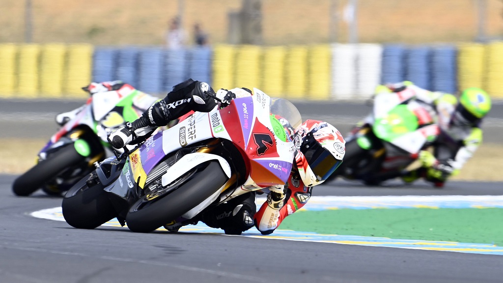 bgmotogp's tweet photo. Positive Saturday for Tech3 E-Racing at Home Grand Prix - @Tech3Racing https://t.co/v0iLJ6iB9Y #MotoE #FrenchGP #Garzo #Escrig https://t.co/gc9YBWTQL7