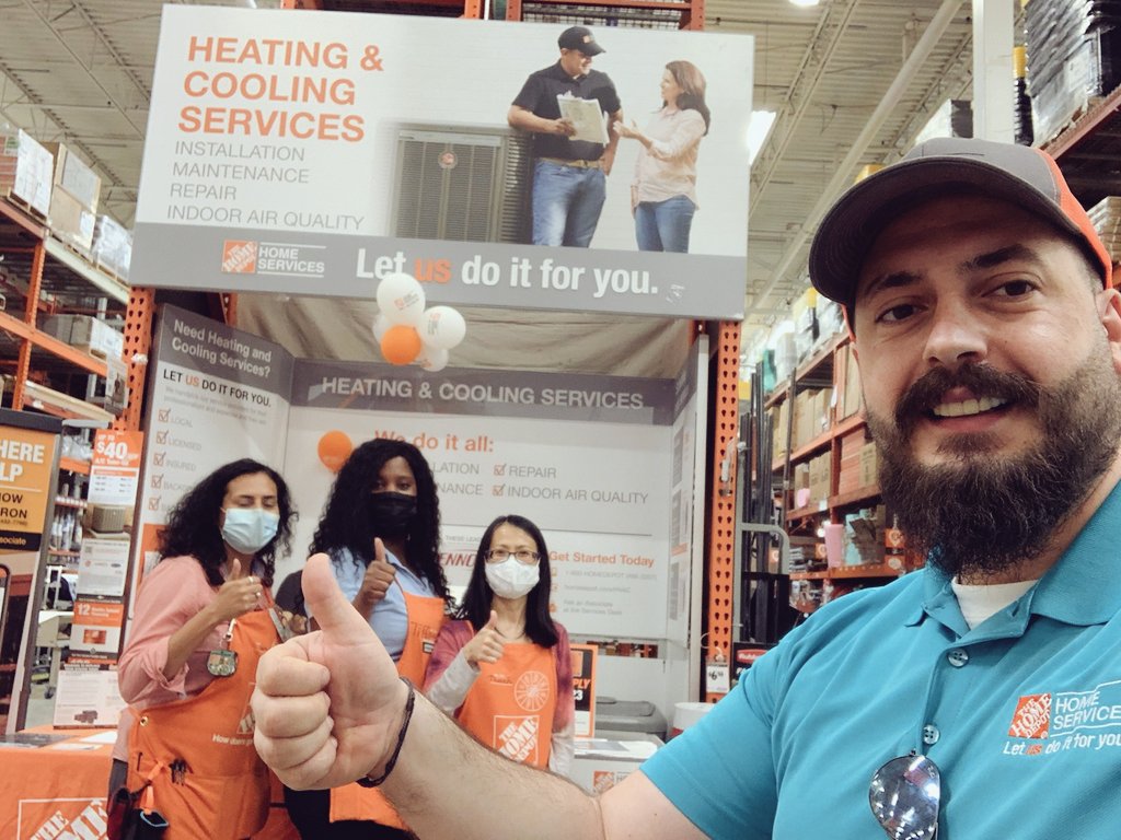 SarkisNohra's tweet photo. Team 584 are taking their share with services this weekend!  #drivingleads #LEADSINSALESWIN #powerofhtegulf #TGF https://t.co/XUEWkdnSg1