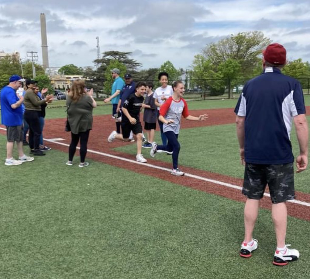 Anthony Cracco (@anthonycracco) on Twitter photo Great job giving back <a href="/MephamFB/">MephamFootball</a> ! The players on the team had a great time & our players may have had a better time. We had Logan as the game pitcher, Hunter and Aidan were the catchers, Anthony, Tommy, Tim & Chris paired up with buddies to play some baseball. <a href="/bmchsd/">BellmoreMerrickCHSD</a> <a href="/MephamHS/">MephamHS</a> Great job giving back <a href="/MephamFB/">MephamFootball</a> ! The players on the team had a great time & our players may have had a better time. We had Logan as the game pitcher, Hunter and Aidan were the catchers, Anthony, Tommy, Tim & Chris paired up with buddies to play some baseball. <a href="/bmchsd/">BellmoreMerrickCHSD</a> <a href="/MephamHS/">MephamHS</a>