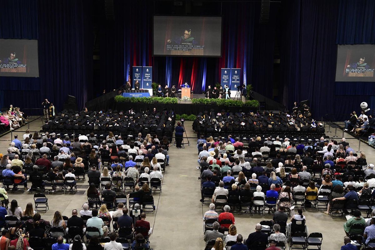 UISedu's tweet photo. Congratulations to all of the #UISedu Class of 2022 graduates who took part in the College of Liberal Arts and Sciences Commencement Ceremony today! #UIS22 https://t.co/Mq2rcJuwGm