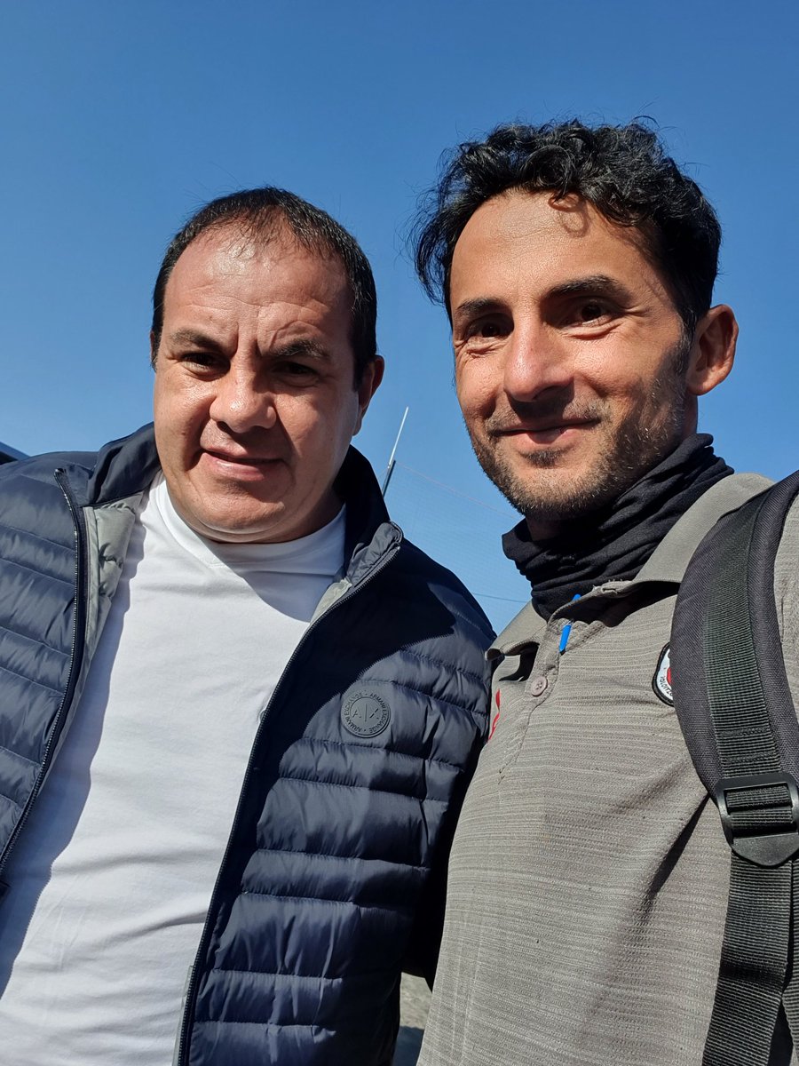 Siempre es grato encontrar a un amigo. <a href="/cuauhtemocb10/">Cuauhtémoc Blanco</a>