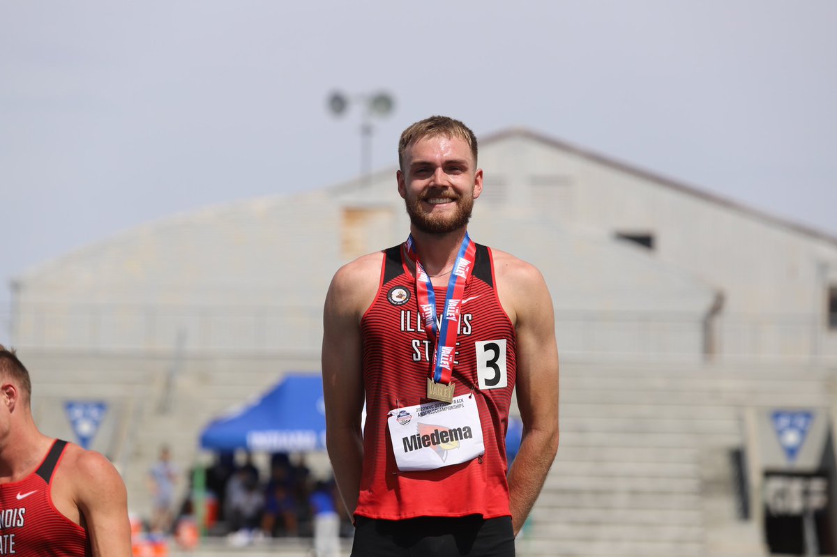 RedbirdTFXC's tweet photo. .@miedemac1 secures All-MVC honors in the decathlon 😤

With a total score of 6785 points, Miedema finishes on the podium for the fourth time in his Redbird career. 

His performance is the sixth-best in school history! https://t.co/DFEWMtJTS1