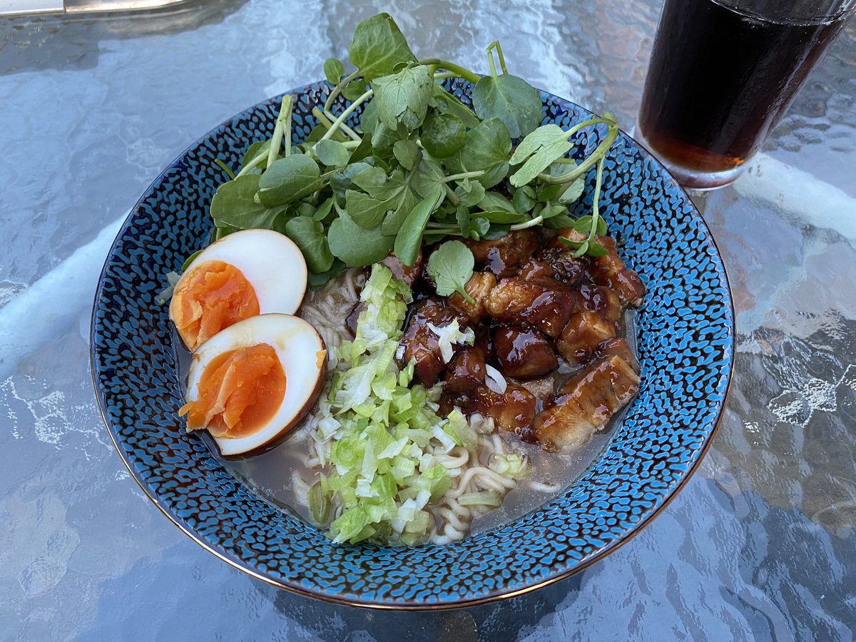 sometimeredhead's tweet photo. Dinner tonight in the garden shirodashi ramen with soy and tea marinated eggs. Recipe is from @wagamama_uk Feed Your Soul cookbook. #WhatGeriCooks #WhatGeriEats #Wagamama #Ramen #Noodles https://t.co/4q3y3J23a8