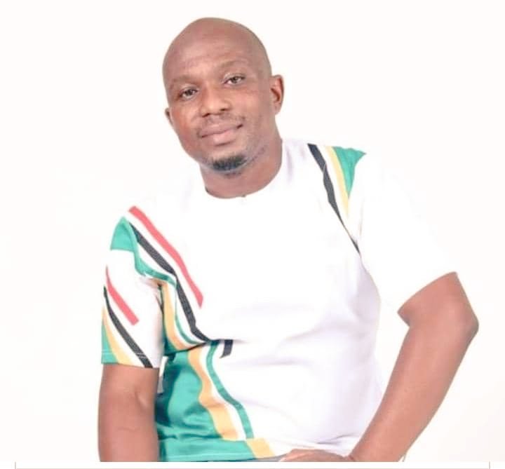 This is Pudemo's head of international affairs. The blood that runs in this comrades veins is the same as the blood that runs in me. We don't accommodate bomangololo ekhaya