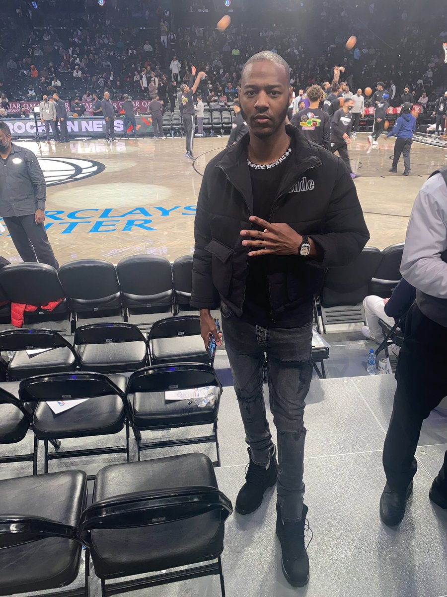 … (@mblockreezy) on Twitter photo 