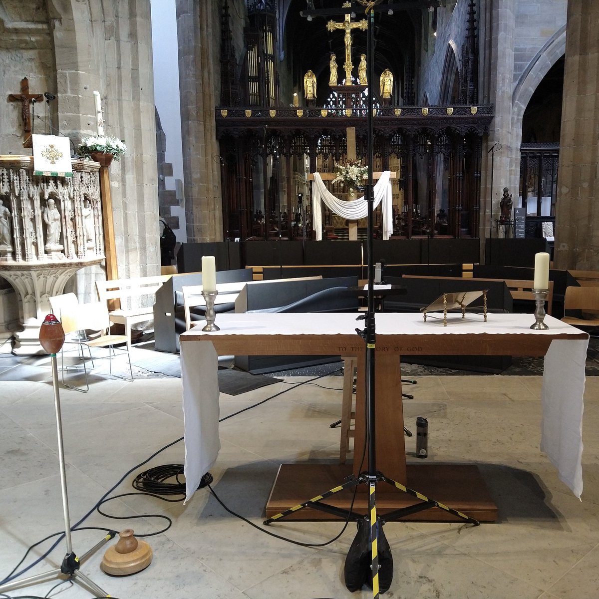 engcathedrals's tweet photo. Choir rehearsals and @BBCRadio4 setting up at @nclcathedral ready for live broadcast ahead of the National #CathedralsConference
More here > https://t.co/JPc78JUYK6
#NCC2022 #DifferentCountry #DifferentChurch @NCCMay2022 https://t.co/yB3EvlHPhE