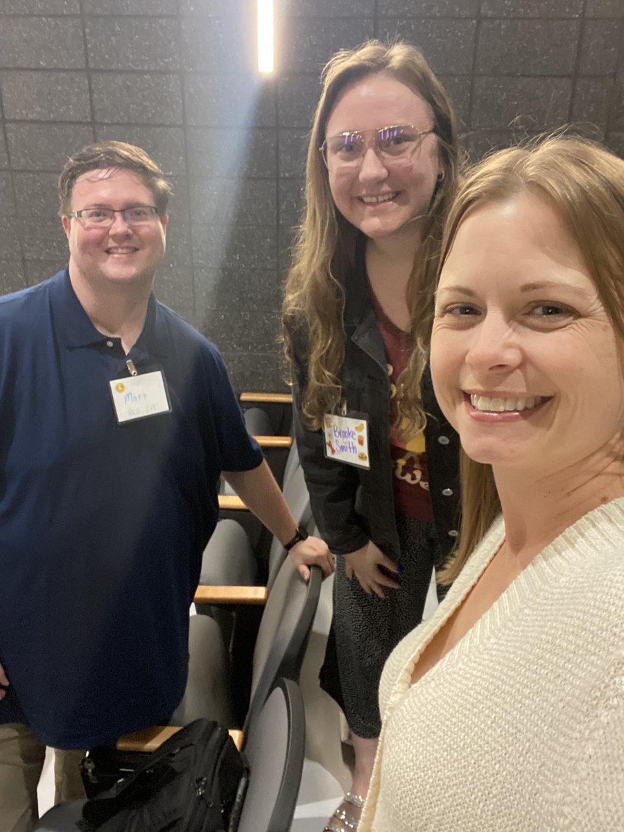 MrsAallday's tweet photo. So inspired and excited after the Adobe Creativity Institute! That squiggly line tells so much of my teaching story and philosophy!#AdobeEduCreative @mattharbert21 @smith11169 @RRD_LCPS https://t.co/UeLIo2kfEq