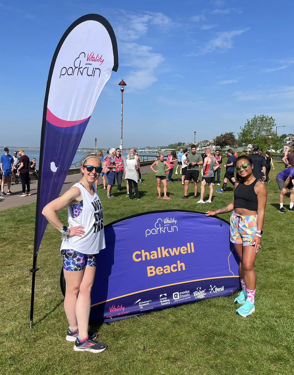cK_Kirkland's tweet photo. Rare week off volunteering at Chalkwell Beach @parkrunUK so made the most of the perfect conditions and got myself a course PB βΊοΈ 5th lady back, 1st in my age category and 44th overall which I am chuffed with #ukrunchat #running #chalkwellbeach #parkrun #coursepb https://t.co/B32tsqToW3