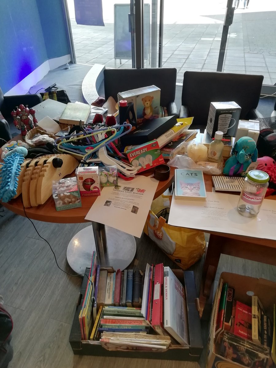 JACKIE1PLANET's tweet photo. Thanks all who came 2 #IncredibleEdibleWrecsam #GiveandTake #FreeStall today at #HeartRock feat. @ClothingWrexham! For giving, taking &amp; donating. Come along next month, help promote #sharingeconomy &amp; reduce items that go to landfill. If we don't buy it, they won't have to make it https://t.co/UmbbRsPfGn