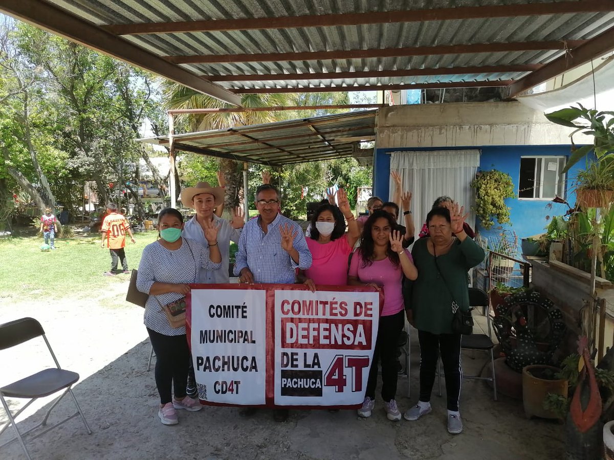 PabloVargasGon6's tweet photo. Nos encontramos en la colonia San Antonio de #Pachuca en la formación del Comité de Defensa de la #4T de mujeres.
#CD4THidalgo
#CD4TPachuca
#JulioMenchacaGobernador https://t.co/ReHLuUz8gK