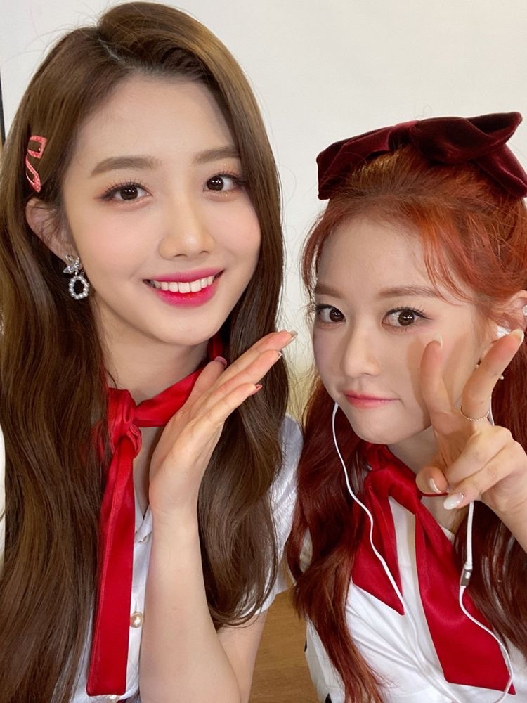 hourchebul's tweet photo. ↳🌷#유주 #yuju #보라 #bora <3 
#체리블렛 #cherrybullet 
@cherrybullet https://t.co/WfWufWJakN