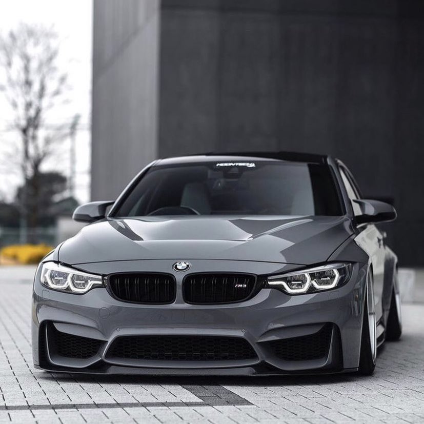 LuxuryCars365's tweet photo. BMW M3 CS ♠️ https://t.co/KsXXLnonJ8