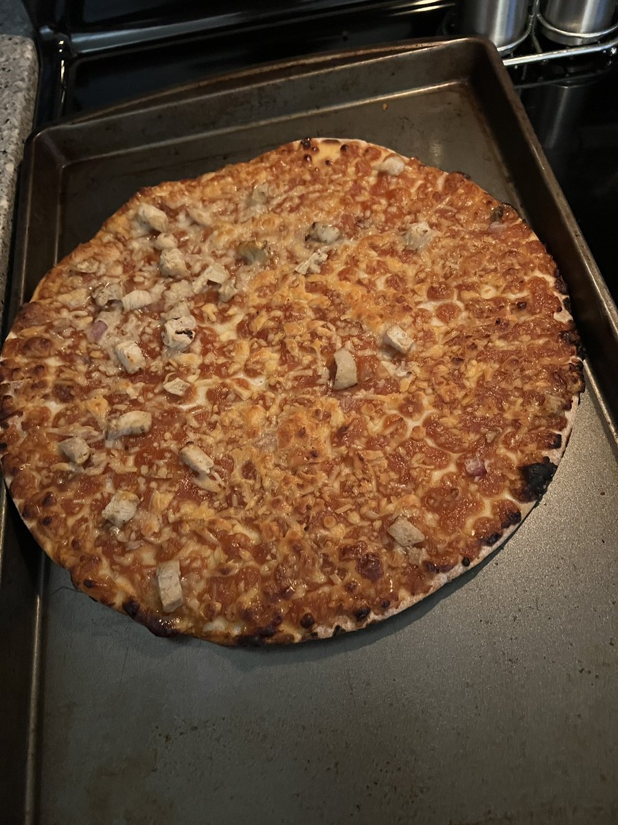 cmedved's tweet photo. Hey @CAULIPOWER - for $10 I would love to see chicken on the WHOLE bbq chicken pizza… https://t.co/U6xaz9hp9K