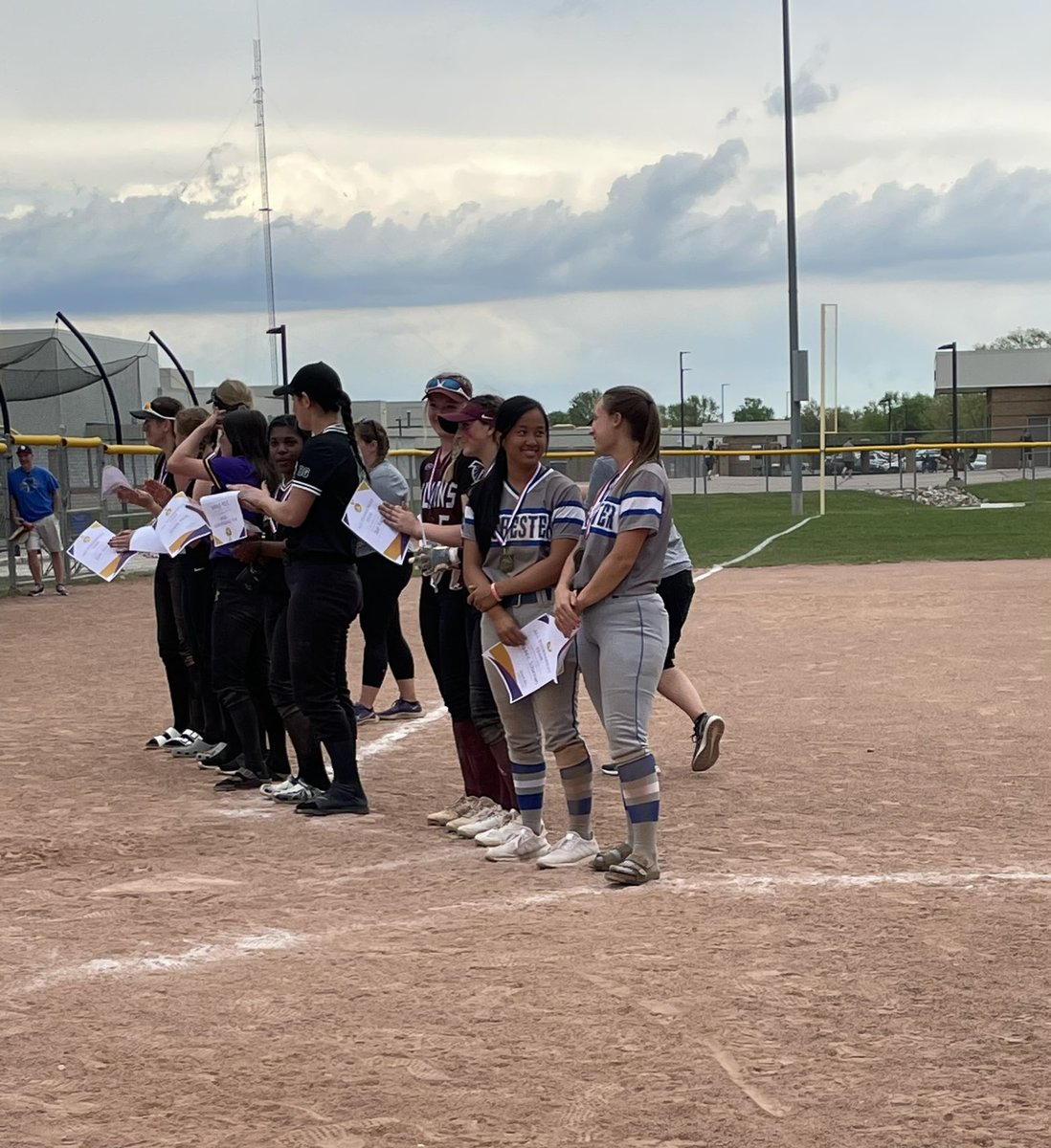 Great day for Falcons softball today! The girls defeated Lamphere 11-3 and Sterling Heights 11-2 with FOUR IN THE PARK HOMERS💥Reagen Engel and Maddie Schurman were also awarded for their outstanding performances.