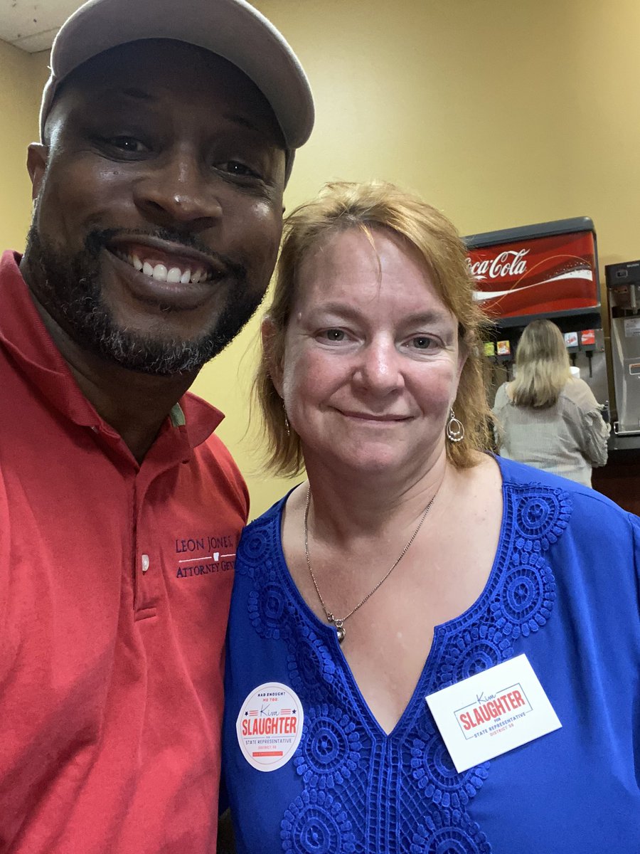 Leon4AG's tweet photo. Another busy day on the way to becoming the next Attorney General. Started in El Dorado speaking to the Union County Republican Committee at the VFW and ended in Conway speaking to a great group of Republicans. #rightchoicerightnow https://t.co/9tIZjCLoxi
