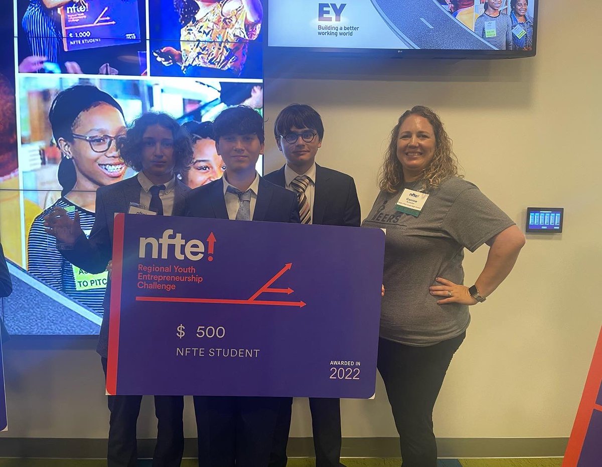 Dr. Corinne Schaefer tweet media