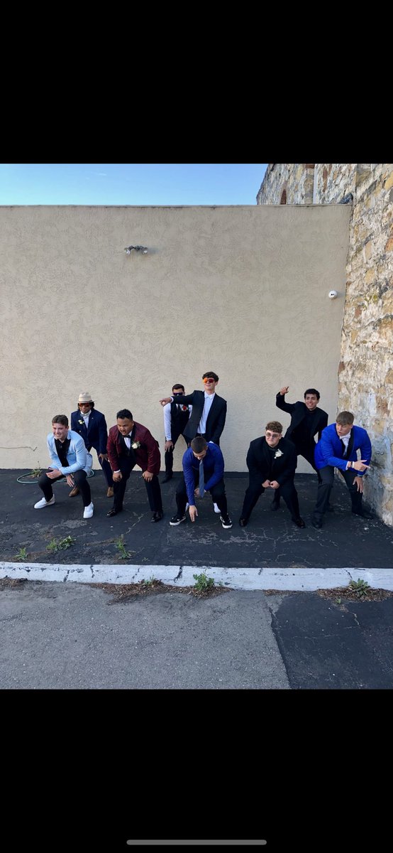jadonb13's tweet photo. Best front in the area. #trenchmafia
@MCPFootball https://t.co/VsihkDkfuv