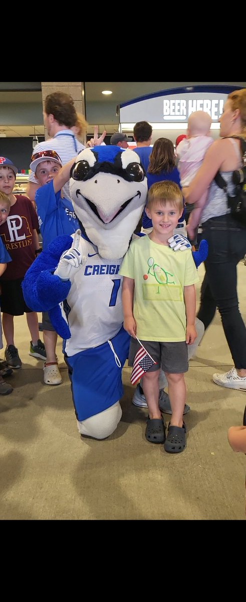 JJLovesTheArmy's tweet photo. @gocreighton What a terrific time at the Military and First Responders Appreciation night. Thank you for the free tickets, we had a blast!!!! #gojays https://t.co/11LZZn9She