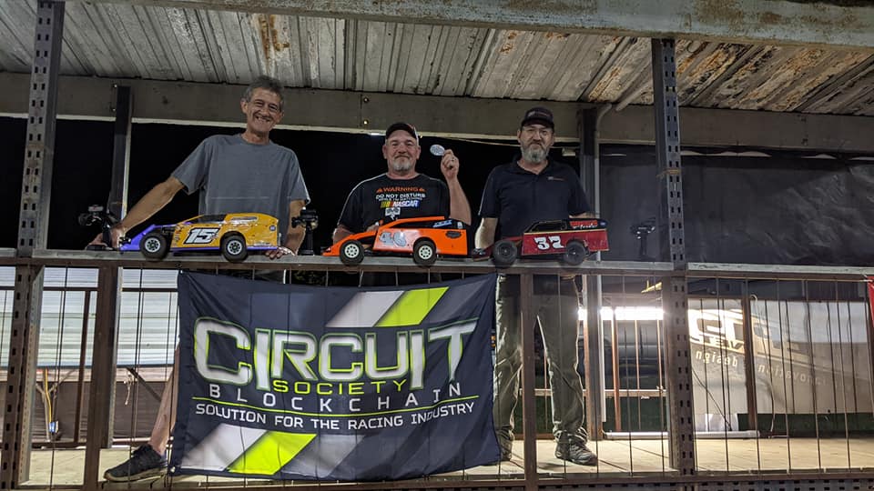 CircuitSociety's tweet photo. ONION CREEK RC RACEWAY 🏁

Congratulations to the recent podium finishers at Onion Creek! Onion Creek is a strong supporter of Circuit Society &amp; accepts Circuit Platinum $CRCTP 🏆

View their Facebook page below!

Onion Creek RC👇
https://t.co/G5N6slcIWf
@coinkit_ com 15 500 $btc https://t.co/hPtsIyZ4YI