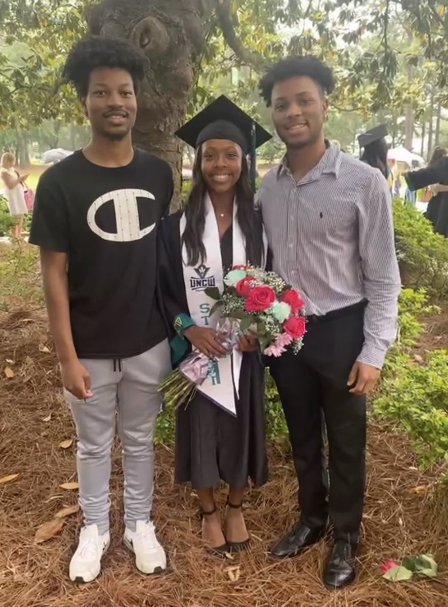 uncwwomensgolf's tweet photo. Congratulations to our 2nd senior @alexisjarrell4 on your graduation from the @Cameron_School of Business today! #studentathlete #uncwalum #UNCW https://t.co/7Vq6uQJf6S