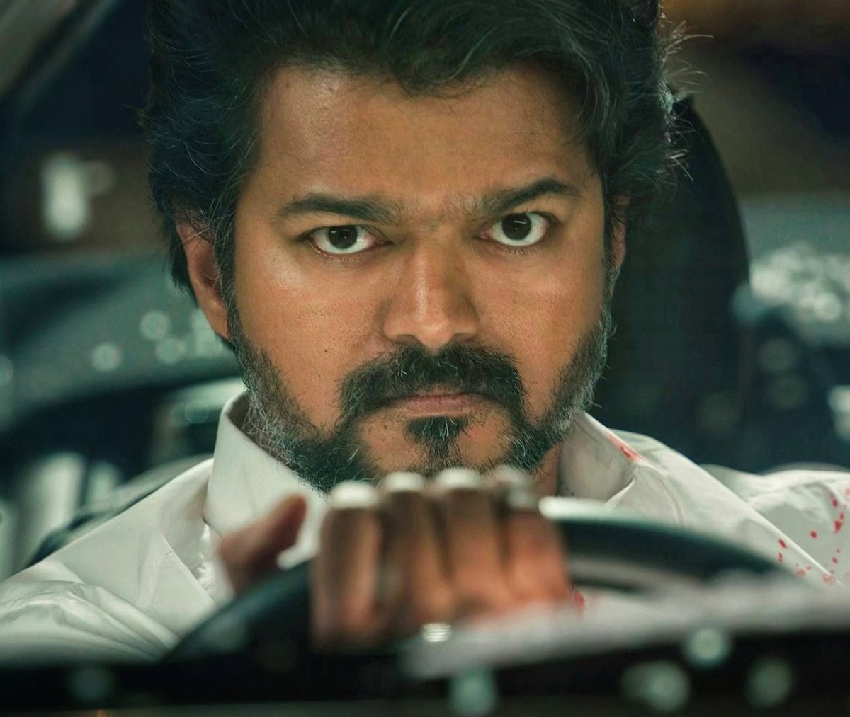 32Jacn9's tweet photo. I saw the news about actor Mr. Vijay being posted on social media, actor Mr. Sivakarthikeyan has been posting that he has formed against Vijay ...Shame, failure Vijay is not new to them.👍 https://t.co/WKBgMtWoQe