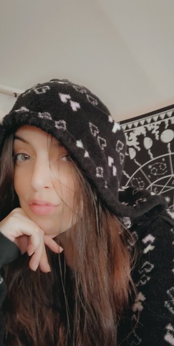 What an amazing day seriously I had so much fun, I'm off to bed enjoy your weekend see ya soon luvs 💙