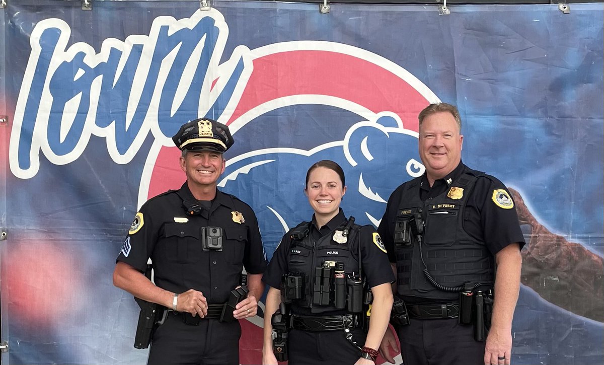 DMPolice's tweet photo. .@iowacubs GAMEDAY! With a 6:08 first pitch, expect traffic delays and heavy pedestrian traffic around Principal Park. Arrive early, and drive safe! Your DMPD is here to keep things moving smoothly!
#DMPDalwaysserving https://t.co/izrSCQqtEv