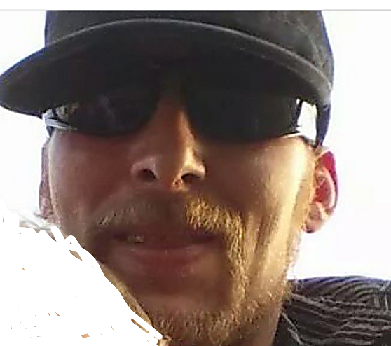 Infamous_Quinn1's tweet photo. Help me locate my son, I need to serve his dad and Jessica who has disappeared with him. I suspect his friends and family are helping him conceal my son, contact me or local law enforcement w/ any info on Robert Dylan Hall or his gf or my son #MissingPerson #ParentalAlienation https://t.co/rajmEBHYGK