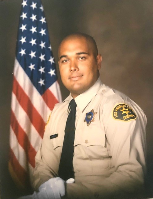 @lasdhq recently received devastating news that Sgt Christopher Bracks passed away after suffering a medical emergency during the @PoliceUnityTour. Sgt Bracks is a Marine and a 16-yr vet of LASD. Please keep his family and loved ones in your prayers; bit.ly/3NhGtaa