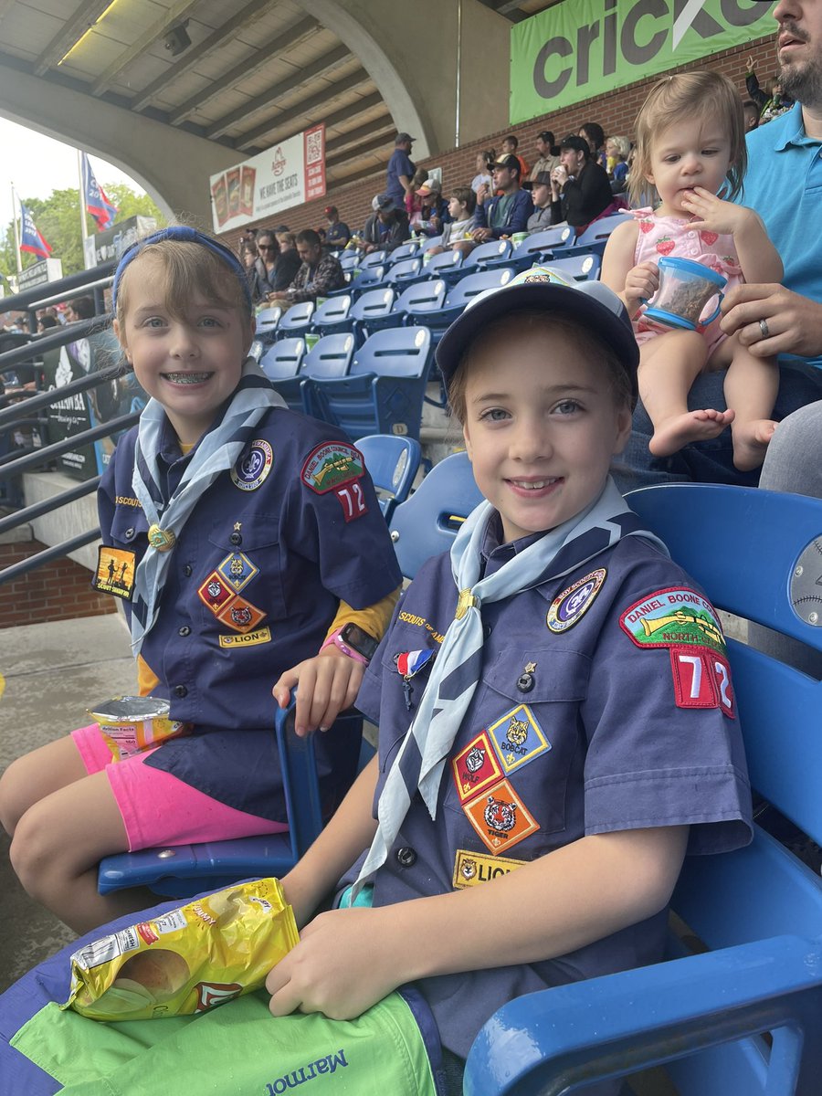 SandyBienkowski's tweet photo. We’ve gotta tweet our seat! @GoTourists it’s going to be a great night for baseball with these Scouts! Seat 3 and 4, row C, section FF! #scouts #pack72 #avltoday https://t.co/XgXL8IMdA1