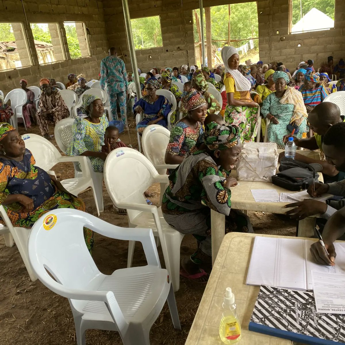 VisioncenterGVS's tweet photo. Today we were at Eko-Nde
We attended to two hundred and seventy four people. Special thanks to our amazing team of volunteers who have given their best since the first day till now
#GVSIF #medical #Outreach #CARE #ltsp https://t.co/65EEhYSny2