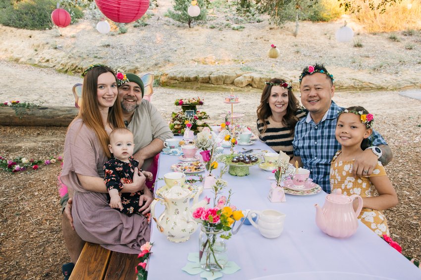 jettila's tweet photo. One of the most special and coolest days so far. @MrsJetTila and I got to celebrate Josephine’s First Tea Party with @duffgoldman and his wife, Johnna ... and you guys can watch it all on a brand new #AceOfTaste tomorrow at 12pm ET on @FoodNetwork https://t.co/EccmPJUdsx