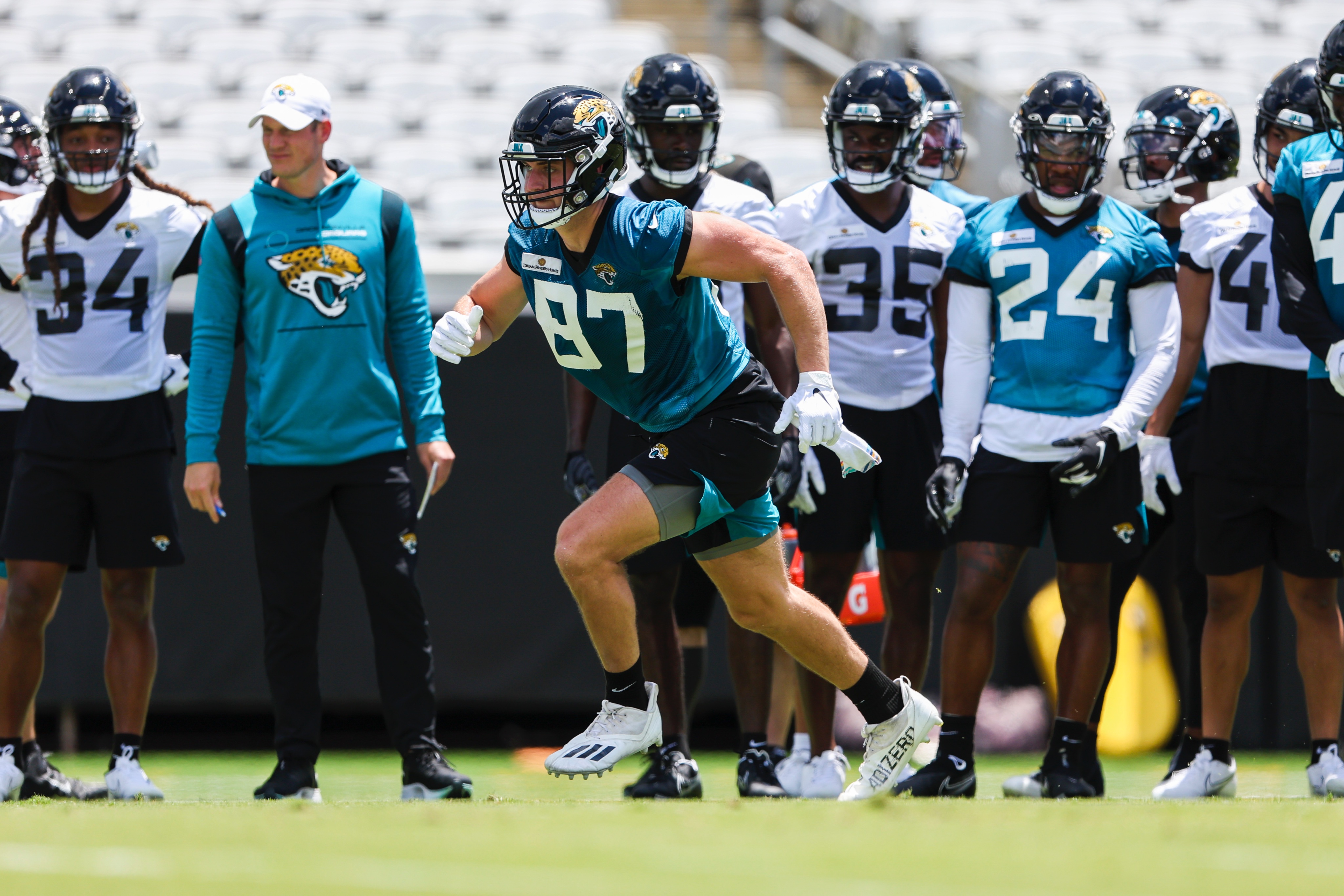 Jaguars Cut Seven Players Close To Roster Deadline.