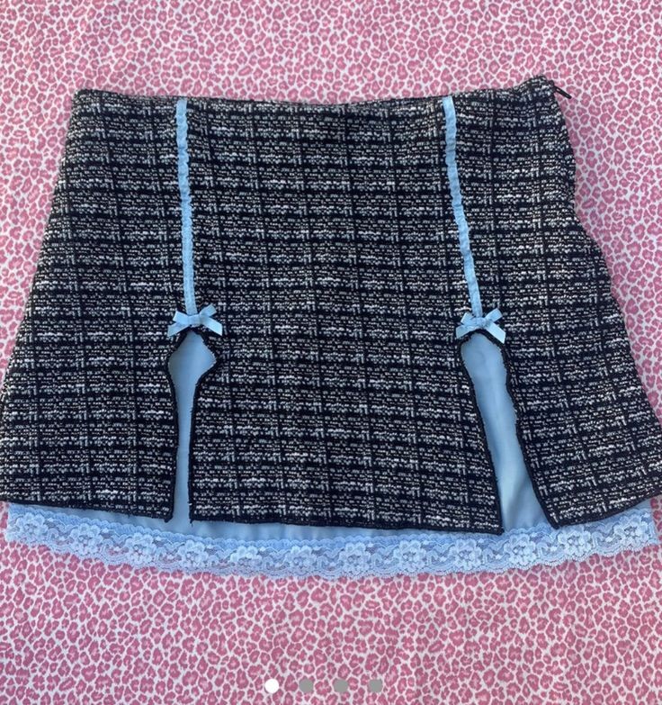 𖧷 on Twitter "recent skirt pins https//t.co/KWZBaHTdLC" / Twitter