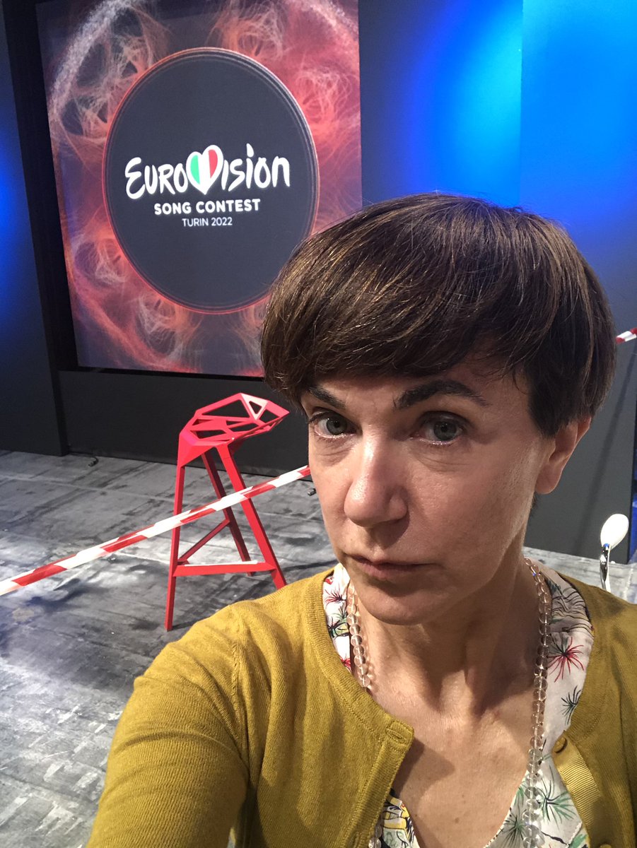 devo dire che fa un certo effetto sentire il proprio nome in eurovisione. #giuria #Eurovision #EscIta2022 #funghetto